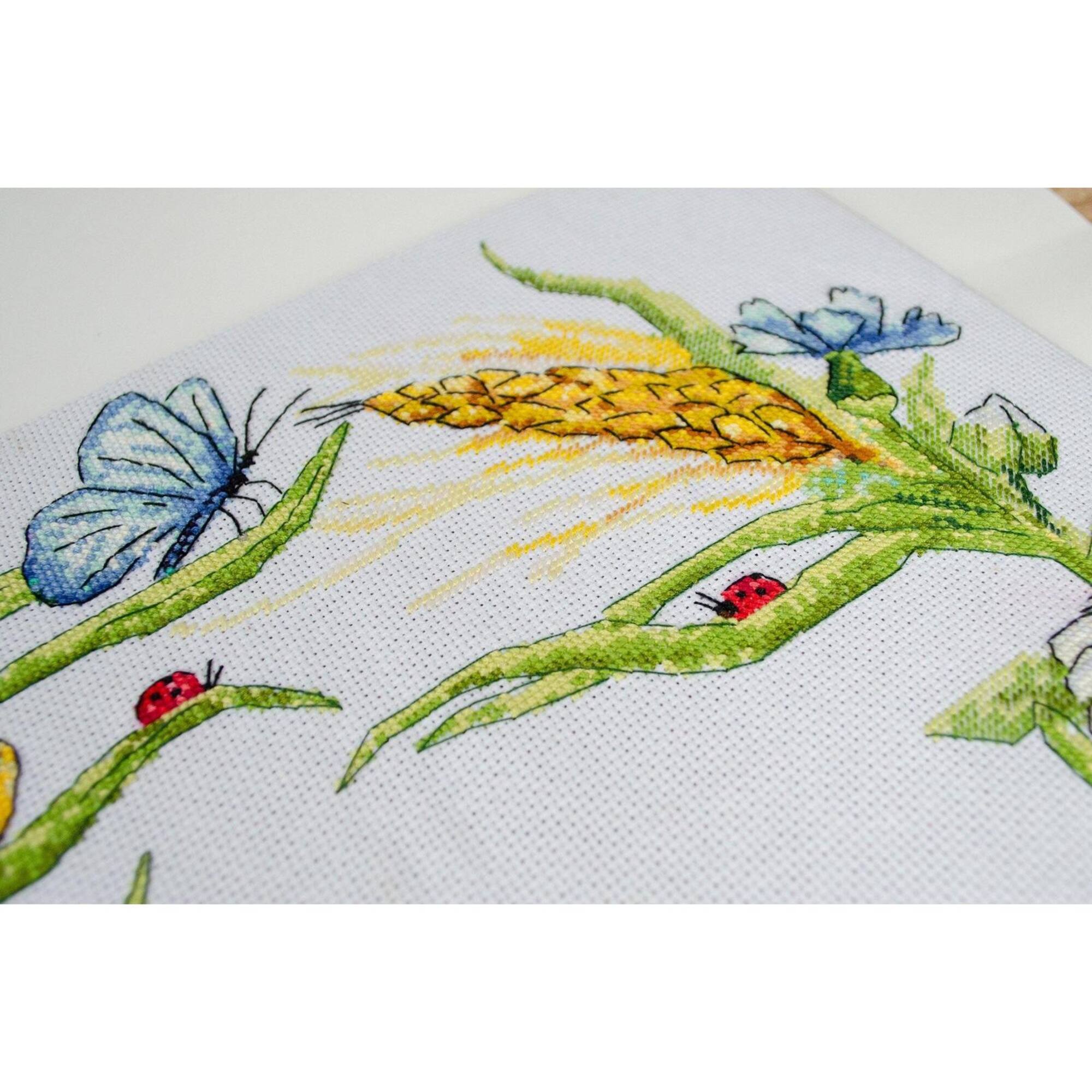 Abris Art Summer Wreath Counted Cross Stitch Kit